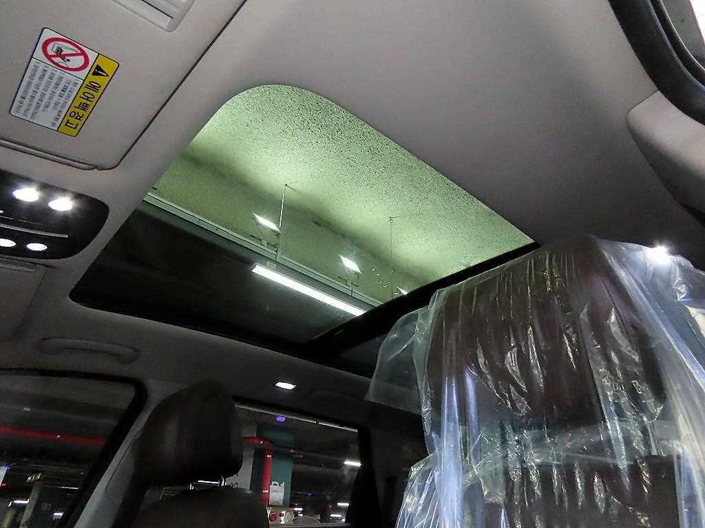 Kia Sorento — photo 14