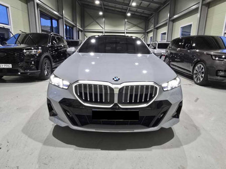 BMW 5-Series — photo 03