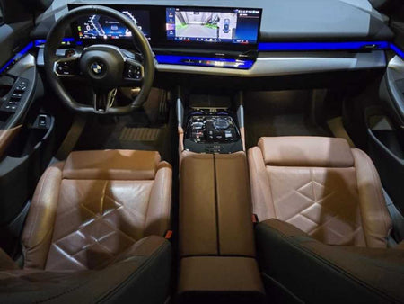 BMW 5-Series — photo 08
