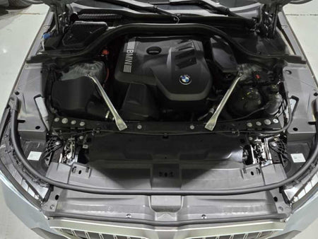 BMW 5-Series — photo 16