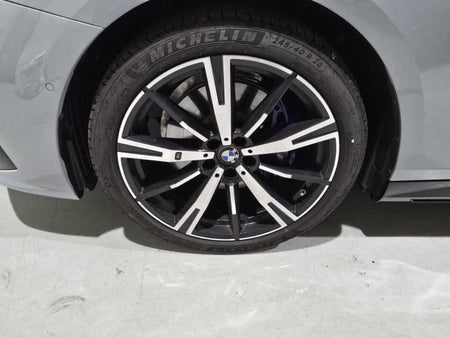 BMW 5-Series — photo 19