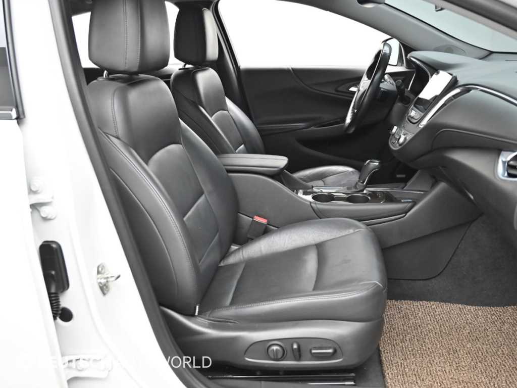 CHEVROLET Malibu — photo 10
