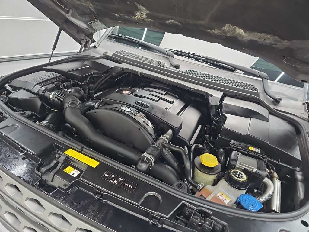 Land Rover Discovery — photo 05
