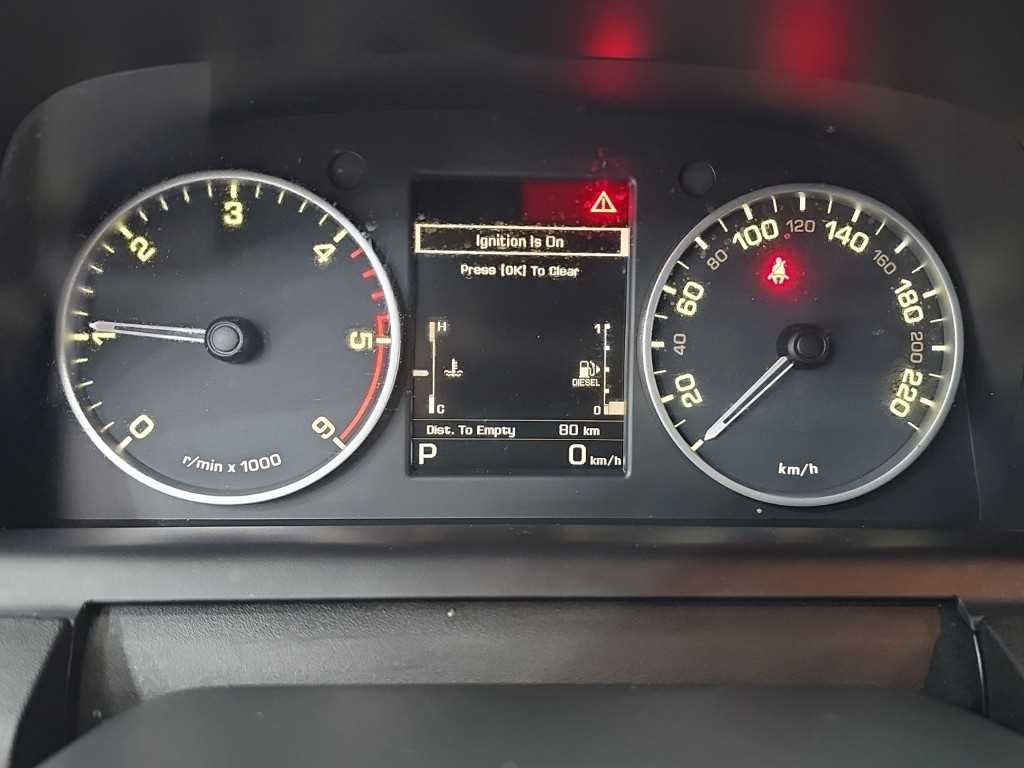 Land Rover Discovery — photo 06
