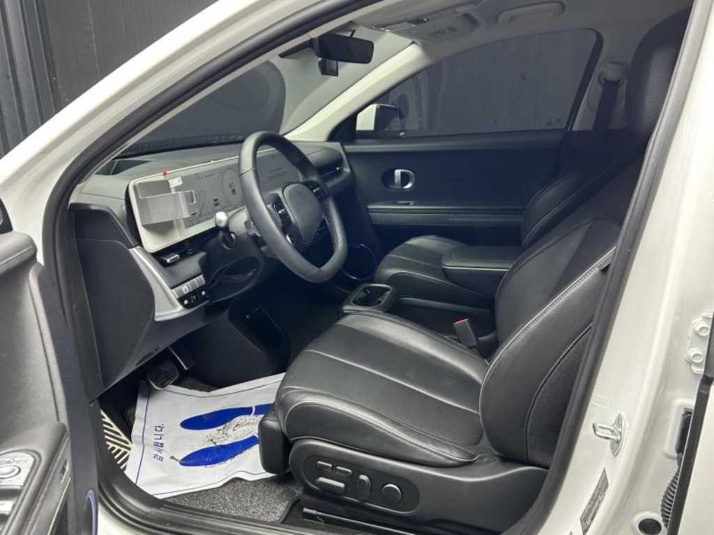 Hyundai Ioniq5 — photo 06