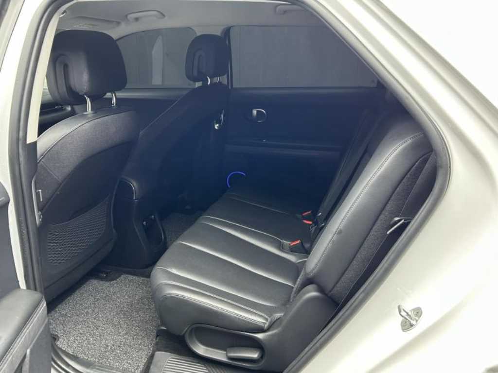 Hyundai Ioniq5 — photo 07