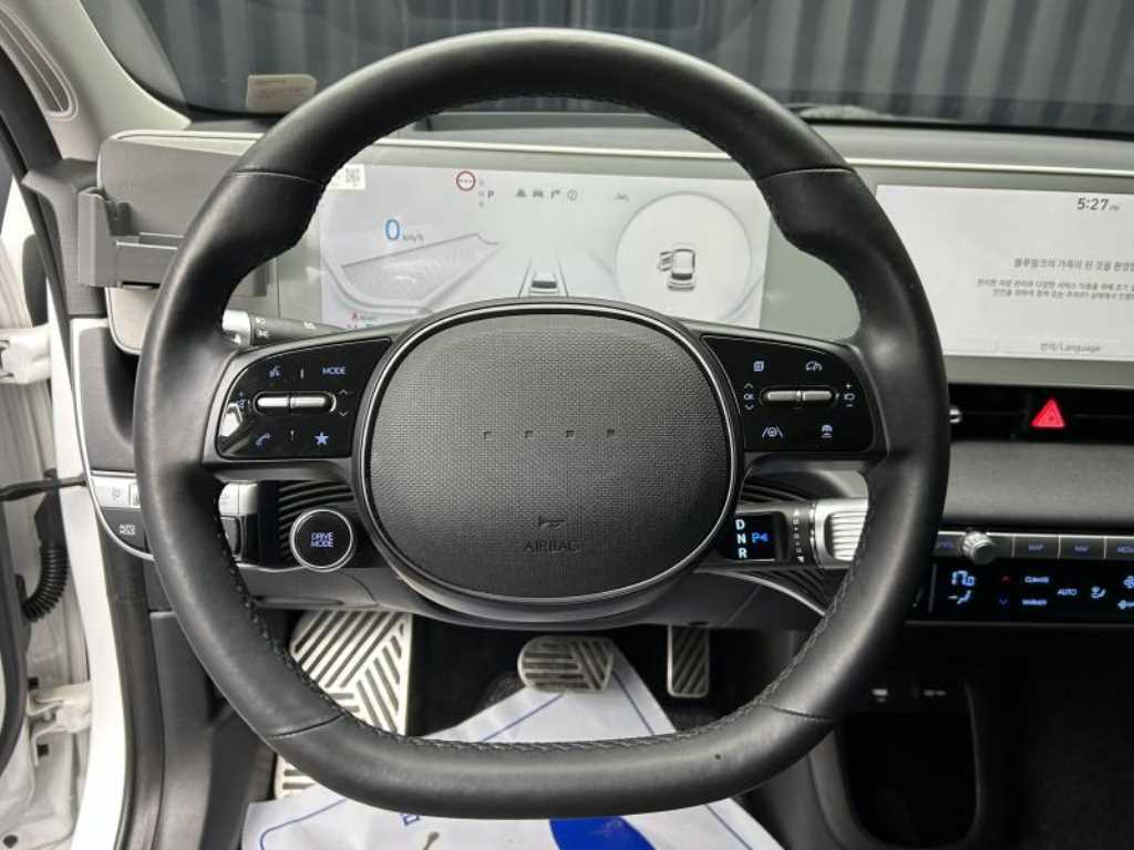 Hyundai Ioniq5 — photo 08