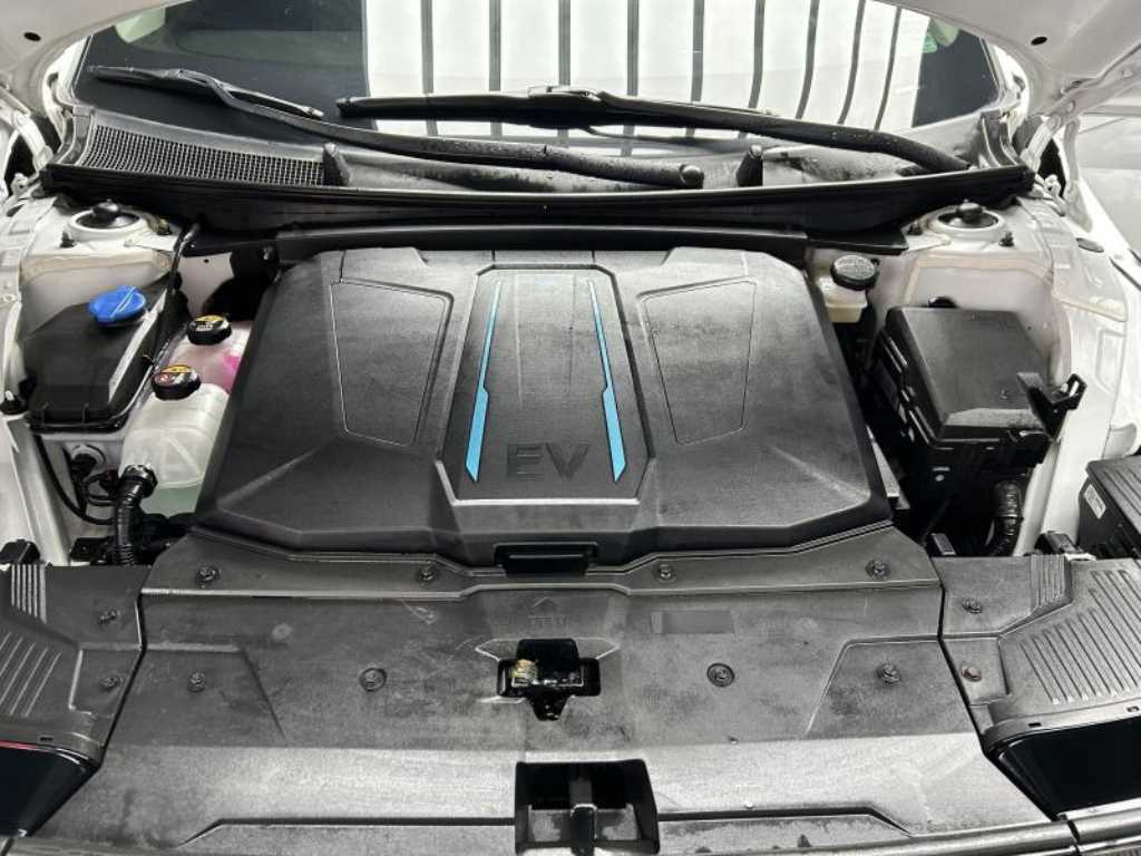 Hyundai Ioniq5 — photo 16