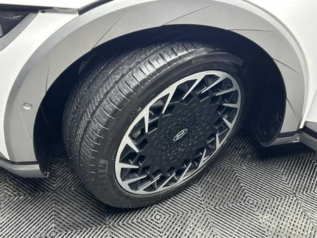 Hyundai Ioniq5 — photo 17