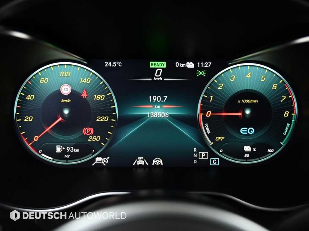 Mercedes-Benz GLC-Class — photo 08