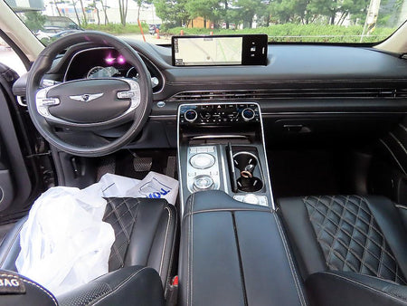 Genesis GV80 — photo 07
