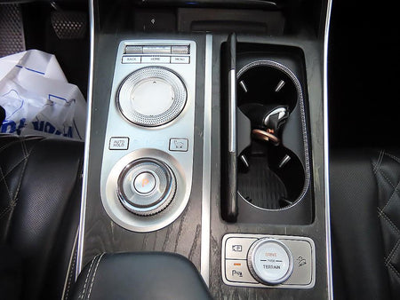 Genesis GV80 — photo 11