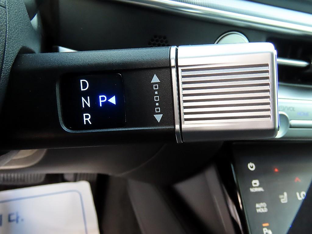 Hyundai Grandeur — photo 11