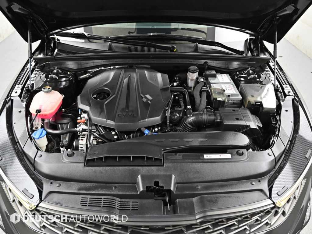Kia K5 — photo 06