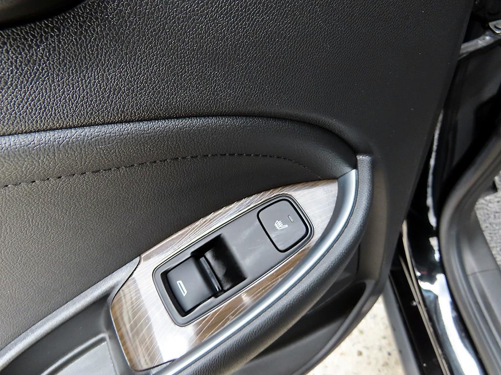 CHEVROLET Malibu — photo 16