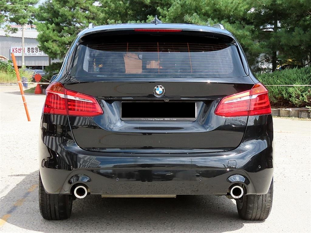 BMW 2-Series — photo 04