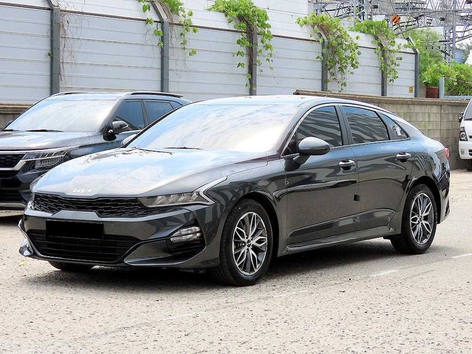 Kia K5 — photo 02