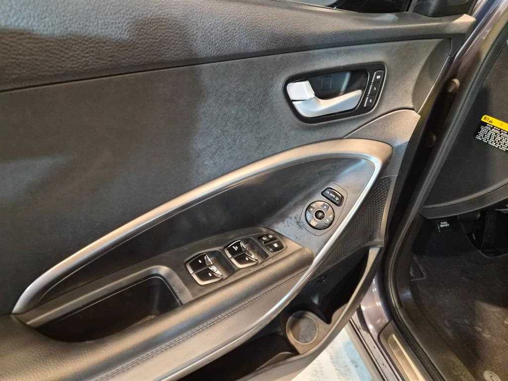 Hyundai Santafe — photo 12