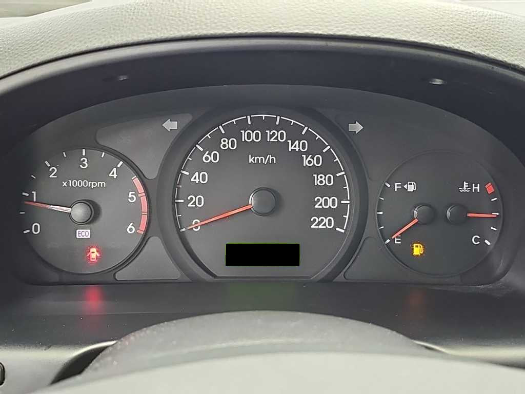 Hyundai Starex — photo 06