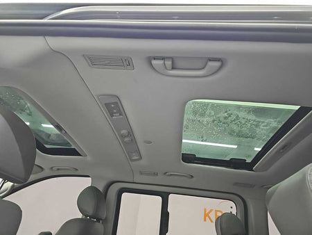 Hyundai Starex — photo 13