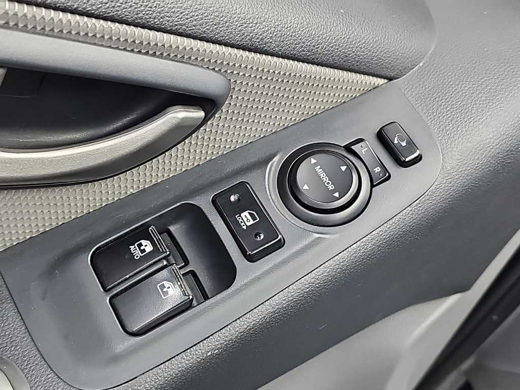 Hyundai Starex — photo 17