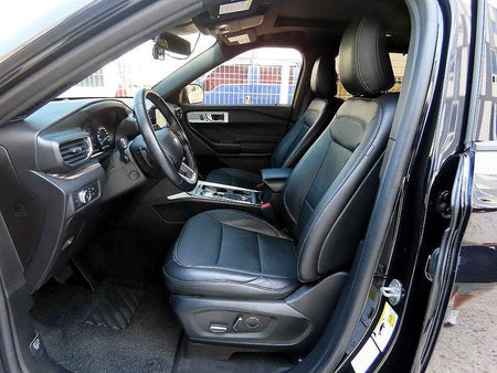 Ford Explorer — photo 05