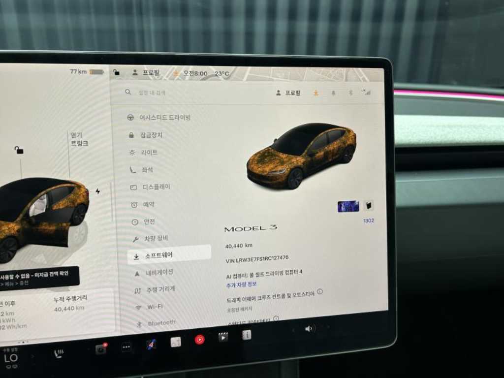 Tesla Model 3 — photo 12