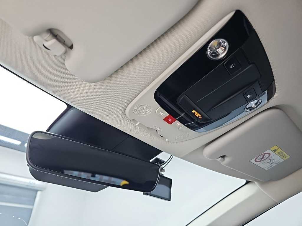 Kia EV6 — photo 15