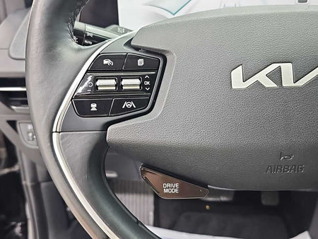 Kia EV6 — photo 16