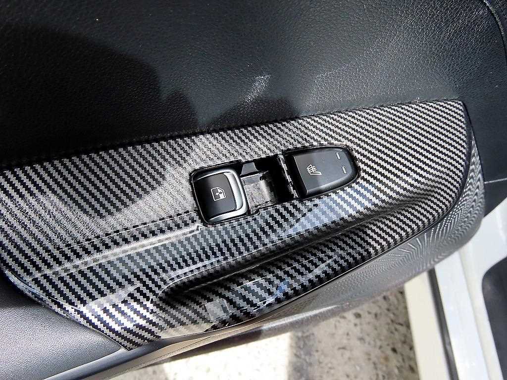 Kia K5 — photo 17