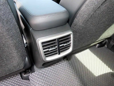 Kia K5 — photo 18