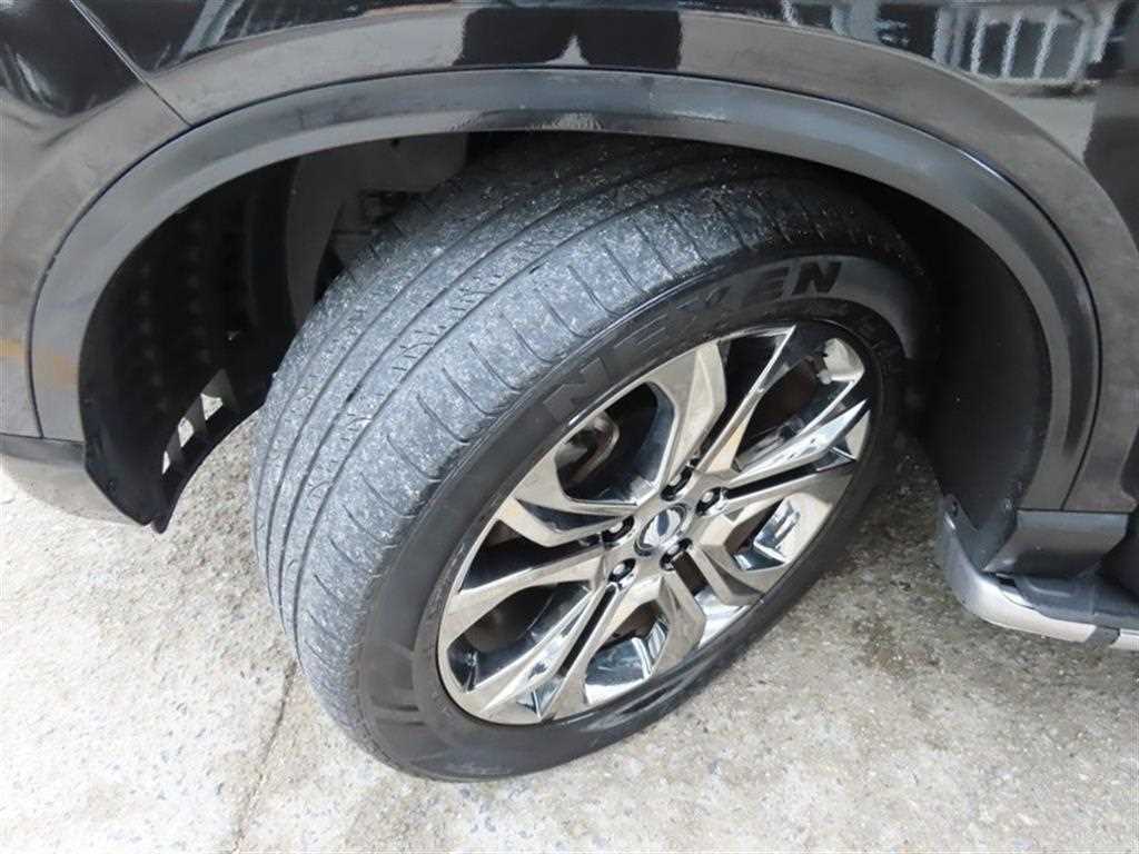 KGM Rexton — photo 19