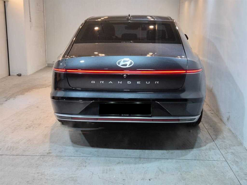 Hyundai Grandeur — photo 03