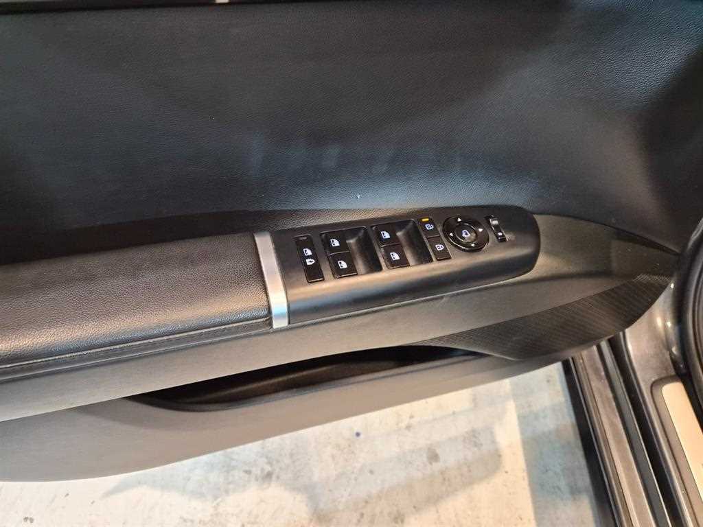 Hyundai Grandeur — photo 10