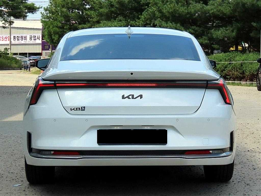 Kia K8 — photo 04