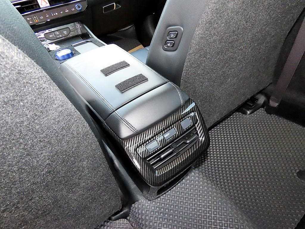 Kia K8 — photo 16