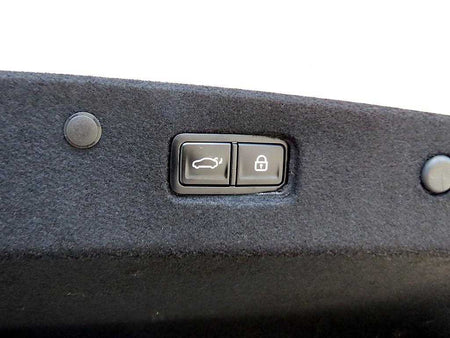 Kia K8 — photo 17