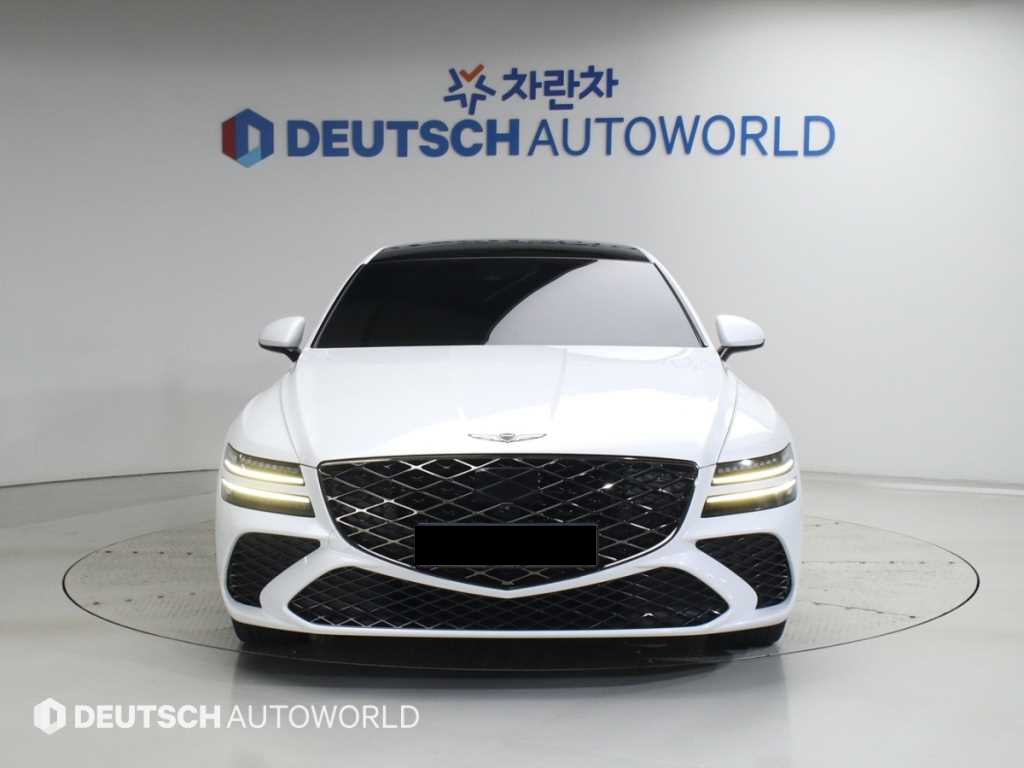 Genesis G80 — photo 03