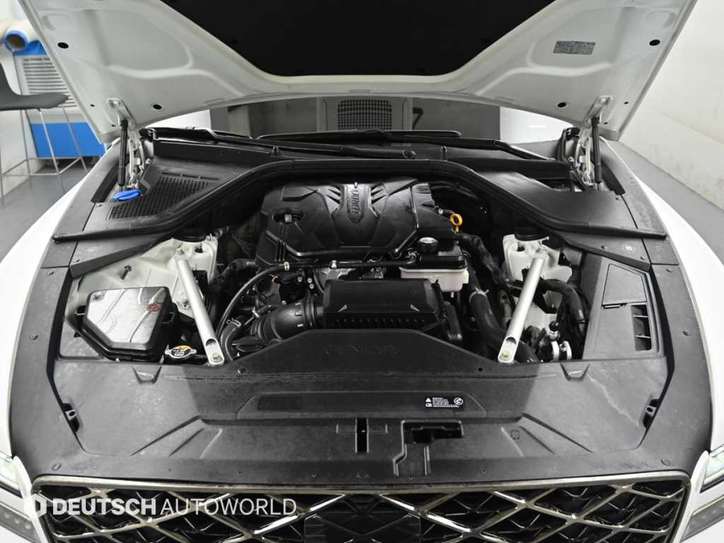 Genesis G80 — photo 06
