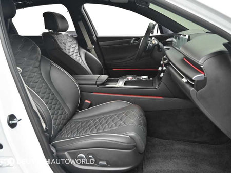 Genesis G80 — photo 10