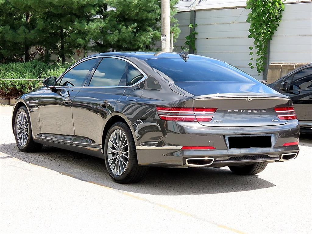 Genesis G80 — photo 03