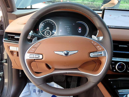 Genesis G80 — photo 08