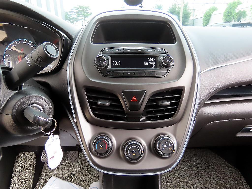 CHEVROLET Spark — photo 13