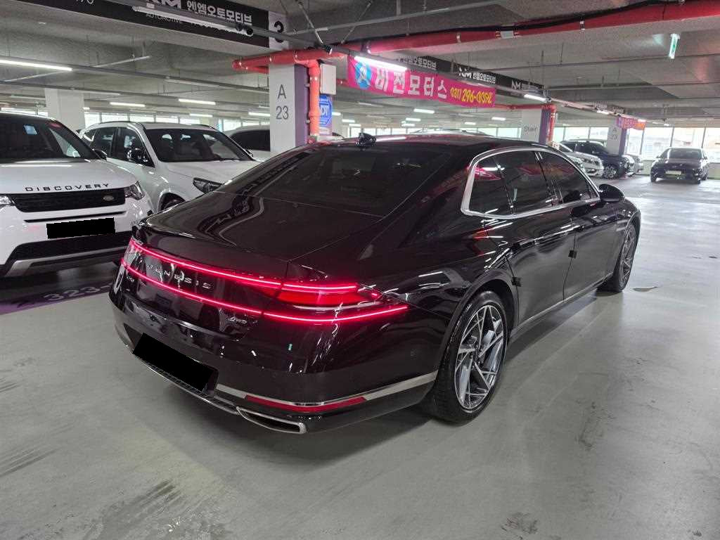 Genesis G90 — photo 06