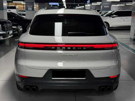 Porsche Cayenne — photo 04