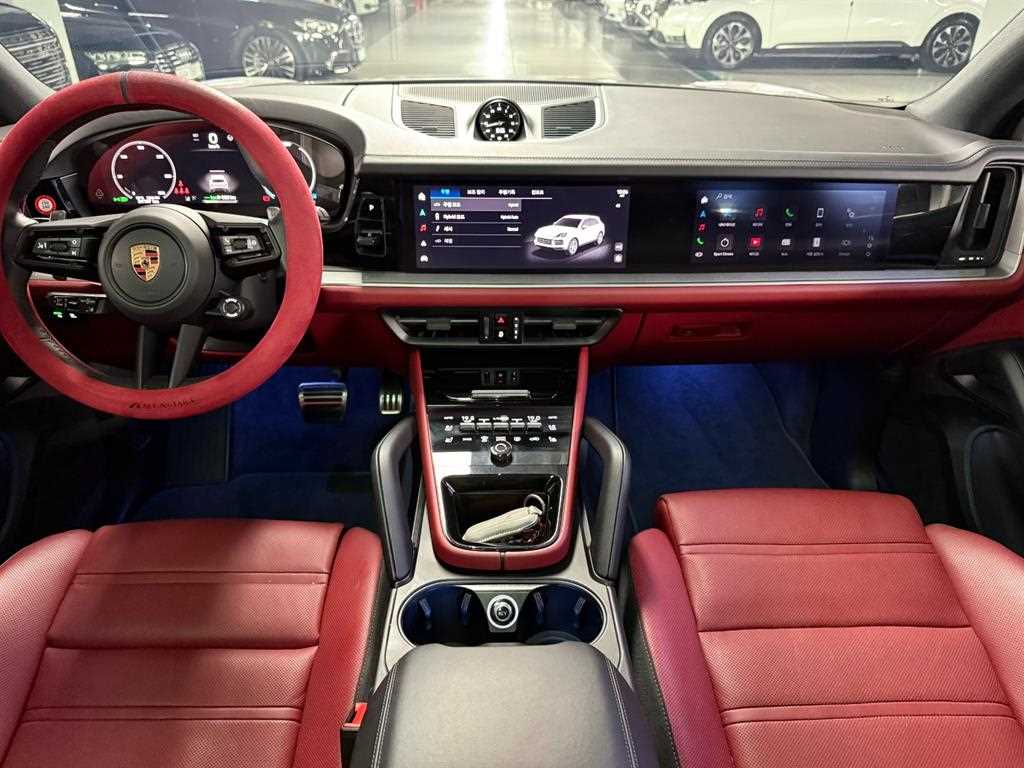 Porsche Cayenne — photo 08