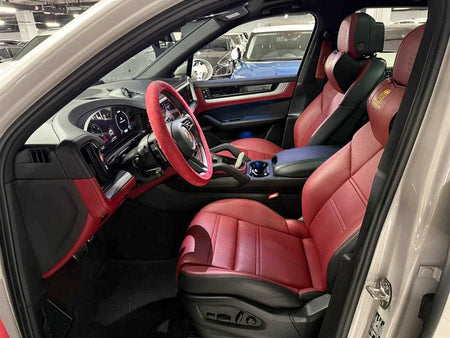 Porsche Cayenne — photo 10