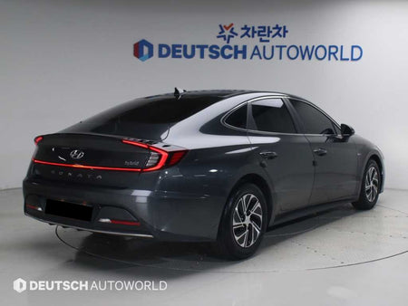 Hyundai Sonata — photo 02