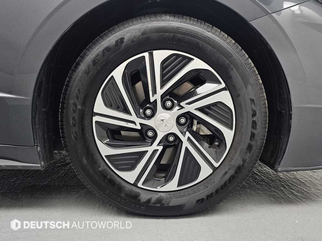 Hyundai Sonata — photo 05
