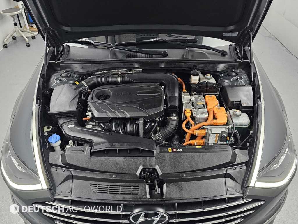 Hyundai Sonata — photo 06